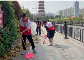 踐行雷鋒精神，奉獻(xiàn)青春力量